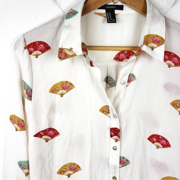 Forever 21 White Button Down Shirt with Red and Yellow Fan Print - Picture 2 of 5